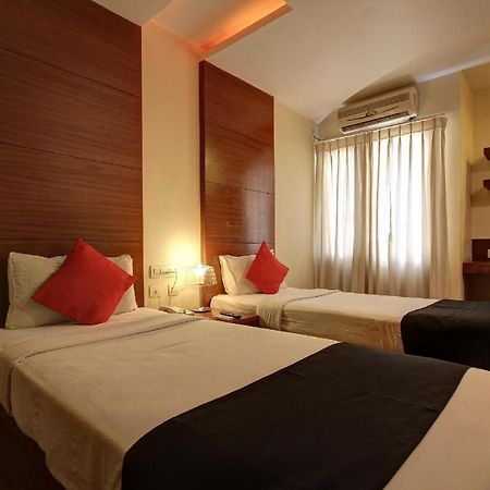 Amaran Hotels Madurai Exterior foto